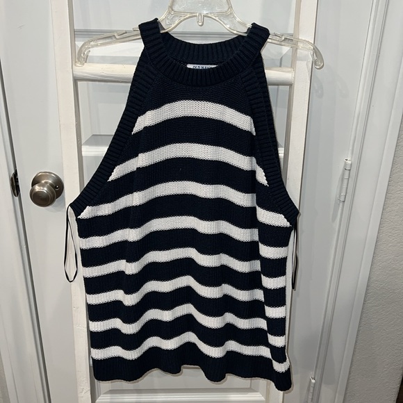 Old Navy Dark Blue & White Striped Sleeveless Sweater Sized Women’s 3X - Picture 2 of 5